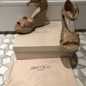 JIMMY CHOO-PALLIS PATENT NUDE-WEDGE SANDAL
